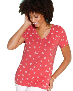 Дамска блуза с копчета десен на пеперуди в цвят корал