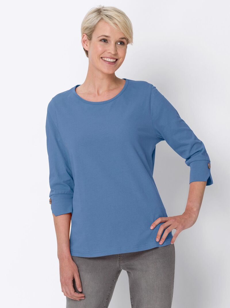 Дамска блуза с 3/4 ръкав и декоративно копче в парижко синьо