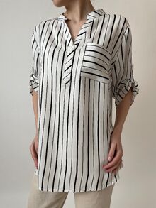 Дамска риза свободен модел, 3/4 ръкав с регулиране на дължината, столче яка, десен бяла на черни райета
