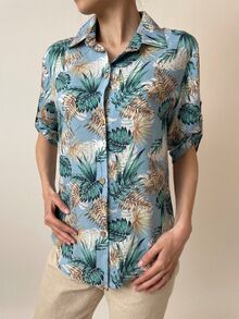 Дамска риза памук, полувтален модел, ръкави с регулиране, закопчаване до долу, синя на цветя
