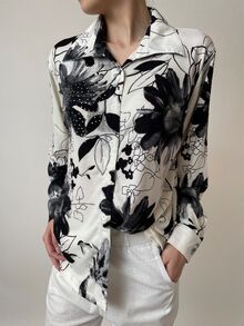Дамска риза на красиви едри цветя в черно-сиво