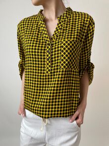 Дамска риза свободен модел, 3/4 ръкав с регулиране на дължината, столче яка, каре пепит черно и жълто