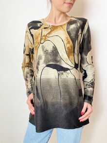 Дамска блуза с дълъг ръкав от мека, трикотажна материя в десен крем, модел 8
