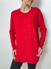 Дамска жилетка с кашмир, релефна плетка, обло деколте, червена