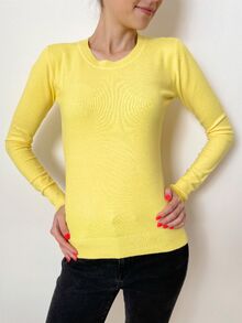Дамски пуловер с кашмир с обло деколте в лимонено жълт цвят, фино плетиво