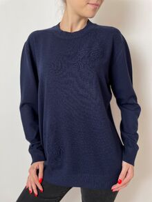Дамски пуловер полуполо от по-дебела прежда с кашмир, плетка с шарка в тъмно синьо