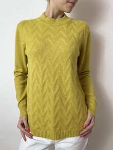 Дамски пуловер полуполо от по-дебела прежда с кашмир, плетка с шарка в есенно жълто